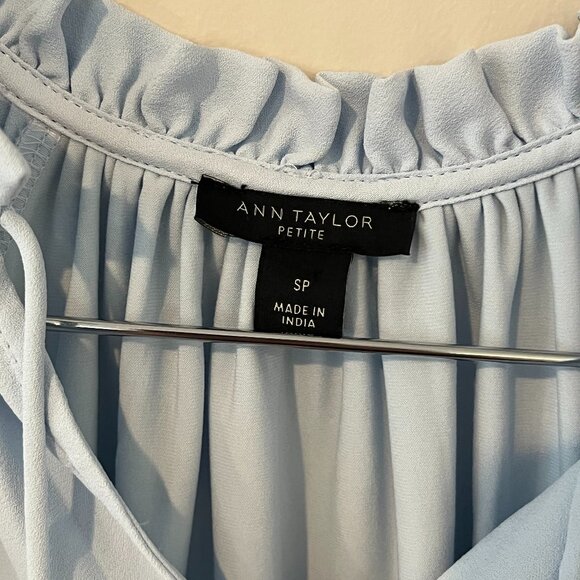 Ann Taylor Petite Light Blue Crossover Smocked Waist Blouse Top Size Small - Picture 6 of 9